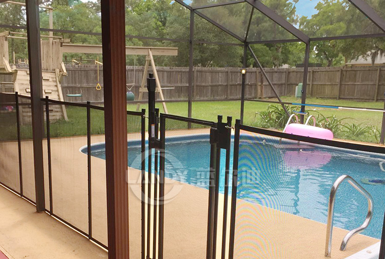 Ograja Teslin za bazen Cenovno ugoden način za zaščito varnostne ograje za vaš bazen (5)